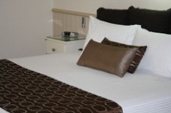 Comfort Inn & Suites Robertson Gardens - Kalgoorlie Accommodation 1