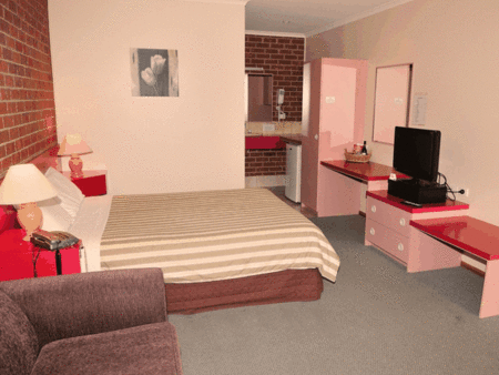 Werribee Motel  Apartments - Kalgoorlie Accommodation