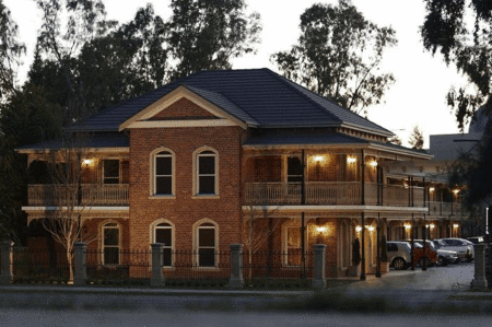 Carlyle Suites  Apartments - Kalgoorlie Accommodation