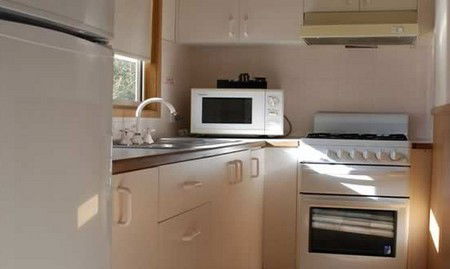 Merry Beach Caravan Park - Kalgoorlie Accommodation 1