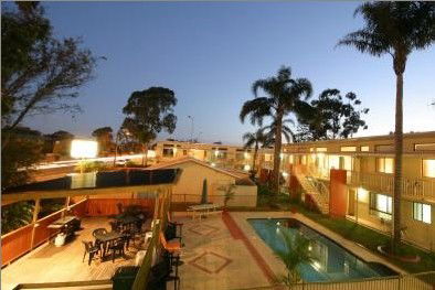 Kelanbri Holiday Apartments - Kalgoorlie Accommodation 0