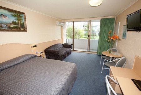 Palm Court Motor Inn - Kalgoorlie Accommodation 1