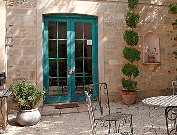 Mallyons Executive Villas - Kalgoorlie Accommodation