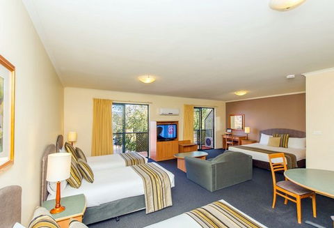 Alpha Hotel Canberra - Kalgoorlie Accommodation 4