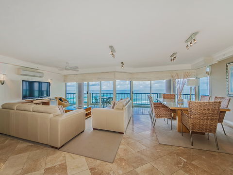 AA Oceana On Broadbeach - Kalgoorlie Accommodation 12