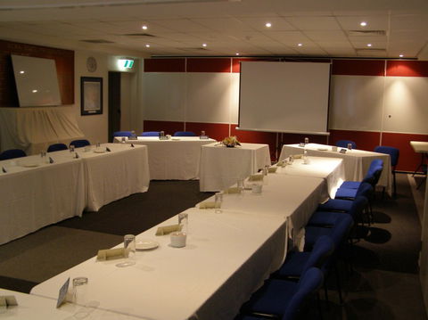 Ruth Fairfax House Accommodation - QCWA - Kalgoorlie Accommodation 5