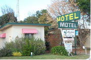COHUNA MOTOR INN - Kalgoorlie Accommodation 0