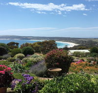 Emu Bay Holiday Homes - Kalgoorlie Accommodation
