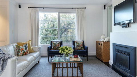 The Summer House - Kalgoorlie Accommodation 5