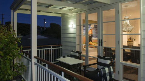 The Summer House - Kalgoorlie Accommodation 4
