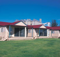 The Mac's Beachfront Villas - Kalgoorlie Accommodation