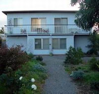 Salty Grape Beach House - Kalgoorlie Accommodation