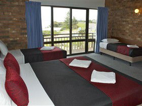Kangaroo Island Seaside Inn - Kalgoorlie Accommodation 0