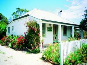 Sarah's Cottage - Kalgoorlie Accommodation 0