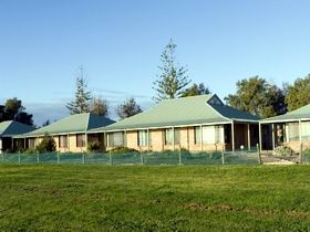 Wallaroo North Beach Tourist Park - Kalgoorlie Accommodation 0