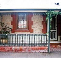 The Lion Cottage - Kalgoorlie Accommodation
