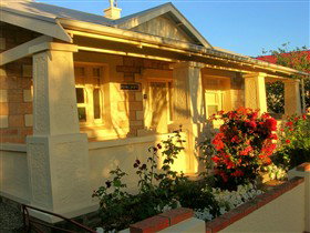 Pinecroft Port Elliot - Kalgoorlie Accommodation 0