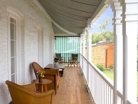 Willunga House - Kalgoorlie Accommodation 4