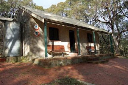 Mount Lofty YHA - Kalgoorlie Accommodation 1