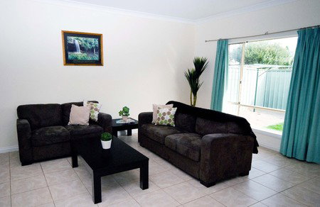 Roo's Place - Kalgoorlie Accommodation 1