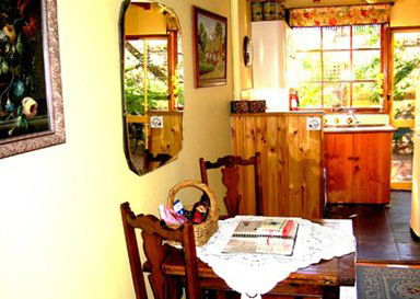 The Lion Cottage - Kalgoorlie Accommodation 1