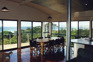 Saar Beach House - Kalgoorlie Accommodation 1