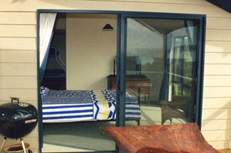 Saar Beach House - Kalgoorlie Accommodation 2