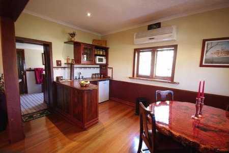 Toora Views - Kalgoorlie Accommodation 2