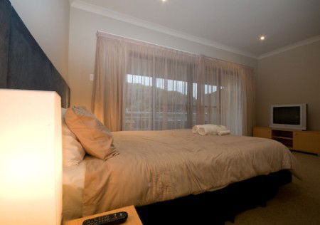 Kingscote Pier - Kalgoorlie Accommodation 2