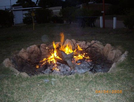 Pine Point Caravan Park - Kalgoorlie Accommodation 3