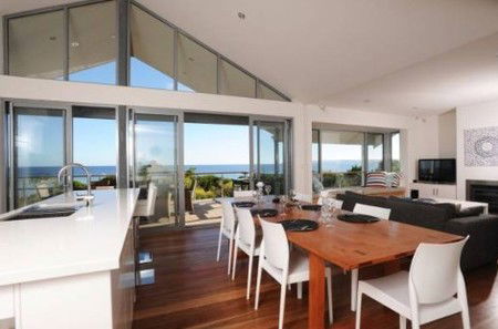 Island Beach Escape - Kalgoorlie Accommodation 2