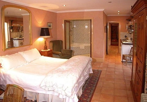 Melbourne Street Mews - Kalgoorlie Accommodation 2