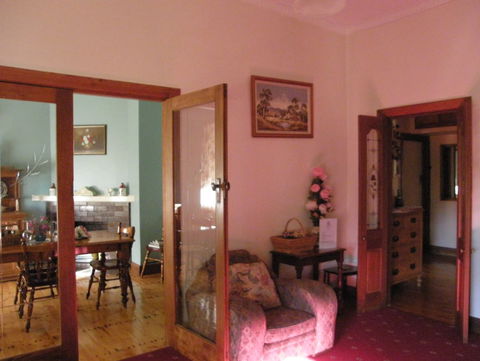 Angaston Rose B&B - Kalgoorlie Accommodation 1