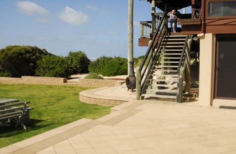 Sleaford Bay Retreat - Kalgoorlie Accommodation 2