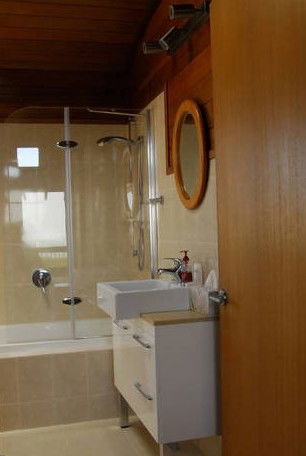 Sleaford Bay Retreat - Kalgoorlie Accommodation 4
