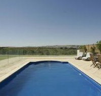 McLaren Ridge 4 - McLaren Ridge Log Cabins - Kalgoorlie Accommodation