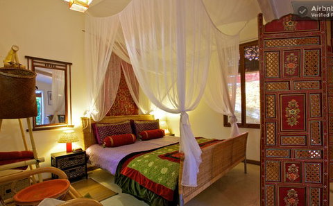 The Lotus Eater - Kalgoorlie Accommodation 0