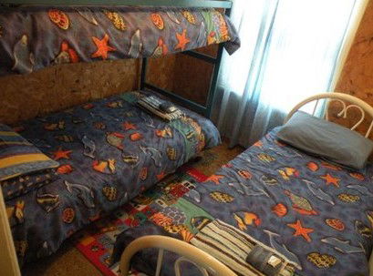 Kirazz - Kingscote Holiday Cottage - Kalgoorlie Accommodation 0