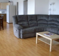 Riverfront Holiday House - Kalgoorlie Accommodation
