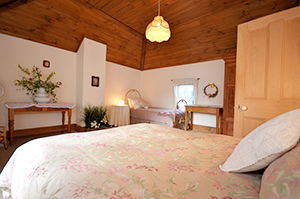 Adelaide Hills Retreats - Kalgoorlie Accommodation 4