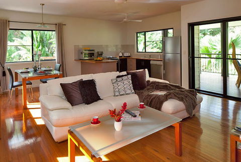 Misty Mountains Tropical Rainforest Romantic Retreat - Kalgoorlie Accommodation 0