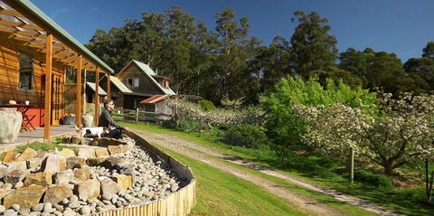 Elvenhome Farm Cottage - Kalgoorlie Accommodation 7