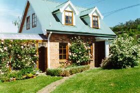 Conmel Cottage - Kalgoorlie Accommodation 0