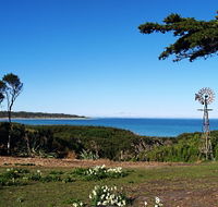Three Hummock Island - Kalgoorlie Accommodation
