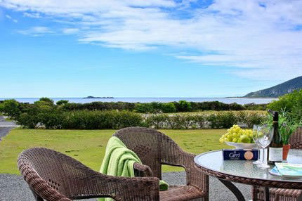 Sisters Beach Retreat - Kalgoorlie Accommodation 1