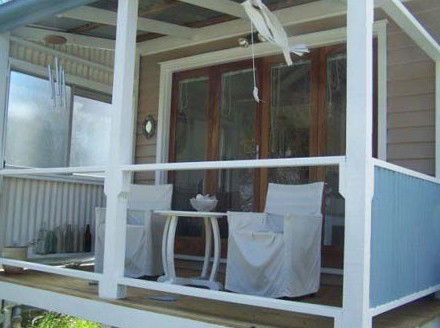 Flotsam Studio - Kalgoorlie Accommodation 1