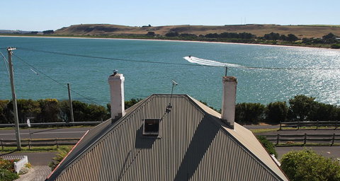 Captains Cottage - Kalgoorlie Accommodation 2