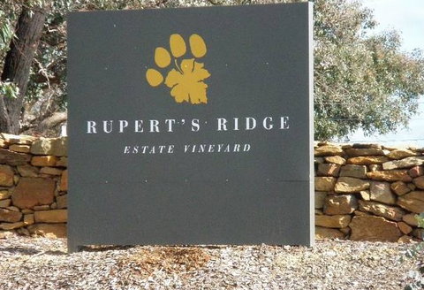 Rupert's Ridge Retreat - Kalgoorlie Accommodation 0