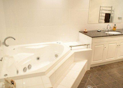 Aqua Shores Mollymook Beach - Kalgoorlie Accommodation 2