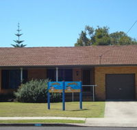 Aunty Mels Dog Friendly Holiday Cottage - Kalgoorlie Accommodation